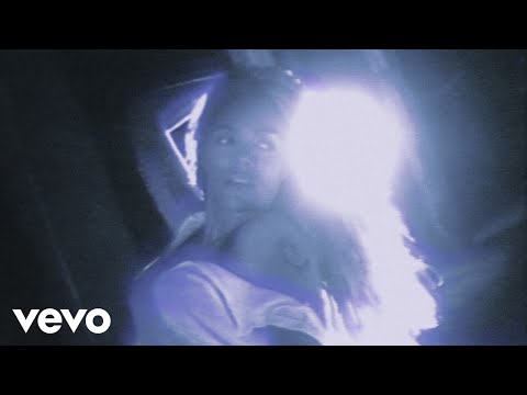 KAROL G - Te llevas To (Visualizer)