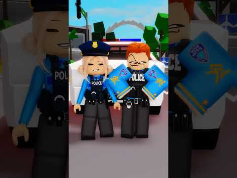 we got pulled over for dancing..👯‍♀️🚨#robloxshorts #roblox