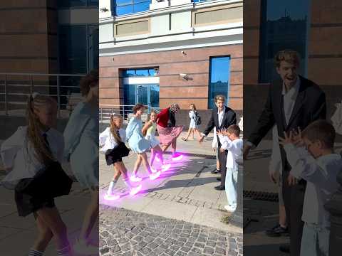 Шаффл Баттл 😎🔥 Boys 👦 Vs Girls 👧 WHO WIN ? 🤔🏆 NEON BATTLE 😨
