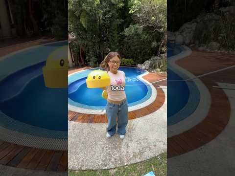 TIRÉ LOS DUMPLINGS EN UNA PISCINA