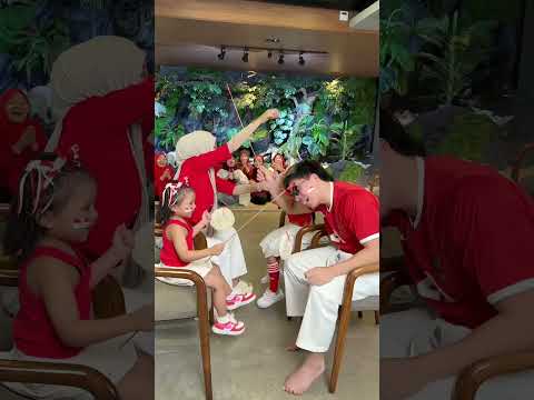 Lomba makan kerupuk TAF Family! 😂 Siapa menang? 🔥
