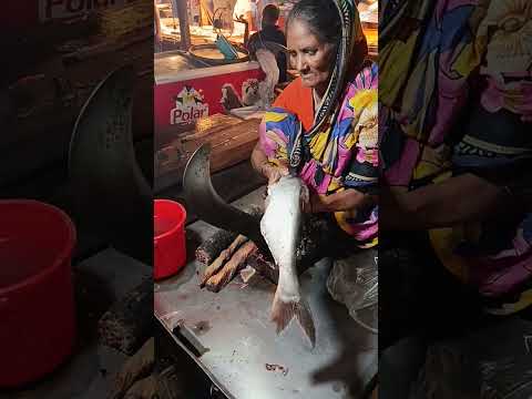 fastest fish cutter lady #shortsfeed