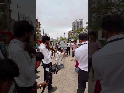 "দুনিয়া টাকার গোলাম" কি হচ্ছে এগুলো ? #Duniatakargolam #prankking Prank King