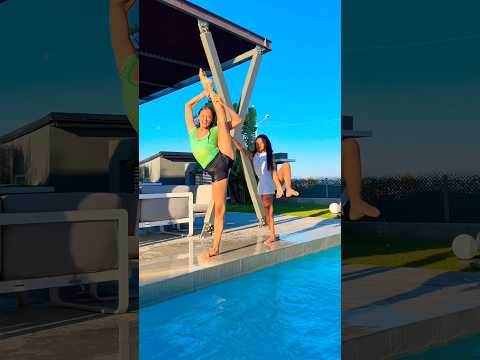 je me belle… into the pool 💅🏊‍♀️😂 #familyfirst #flexibility
