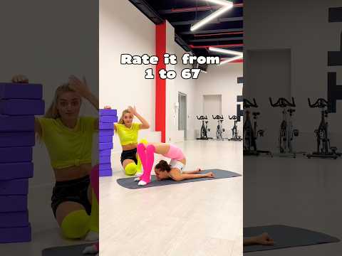 🧑‍🩰🆚🐍 #familyfirst #flexibility #challenge @Belitskay