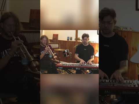 Late Night Jazzhop 🎷 Live Jazzy LoFi Session for Relaxing & Focus