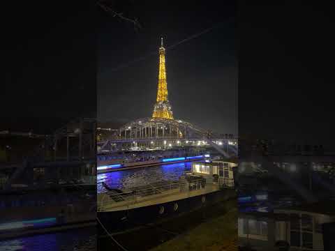 Torre Eiffel Parigi