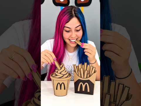 É TUDO de PAPELÃO 😂😂😂