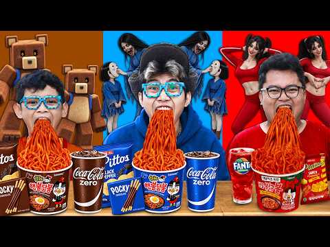HANYA MAKAN 1 WARNA, SESUAI SUPER BEAR (COKLAT) VS IBU BILANG PAKAI INI (BIRU) VS KAK ROS (MERAH)!!!