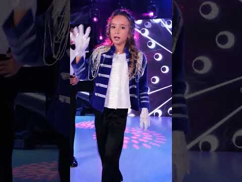 Adela Anghelici - Beat It