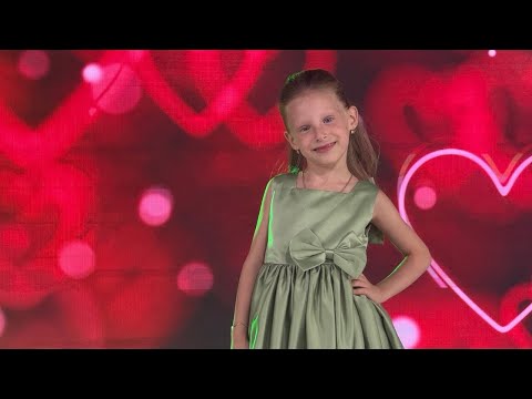 Lavinia Burdujan (Vocal Performance) - Tati, sunt fetița ta!
