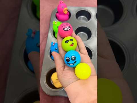 ابن 👦 بطوط جاي مع الضيوف 🦆🙈 حضروا العشاء الفاخر وسط نجوم 🌟 لامع ✨ كور ⚾️ شيك لابسه نظارة#shorts