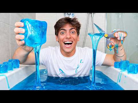 Enchi Uma Banheira com Líquido de Squishy