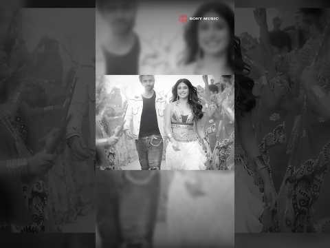 This Beat Hits Different! 💃🔥 | Kamariya Garba Remix #navratrispecial #remix #viralvideo #trending