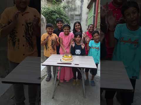 Sare bolo happy birthday 🥰😳#Shorts#funny#happybirthday#kritikachannel