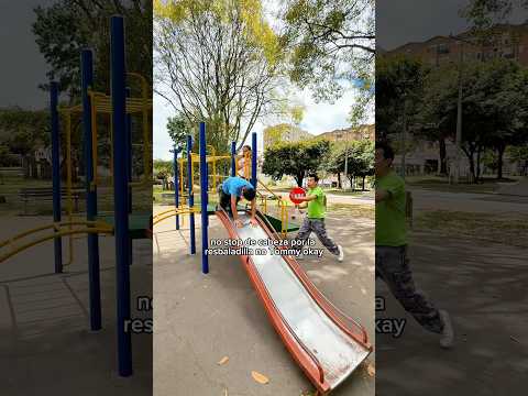 Le Enseño a los Niños Mantenerse Seguros en el Parque 🌳