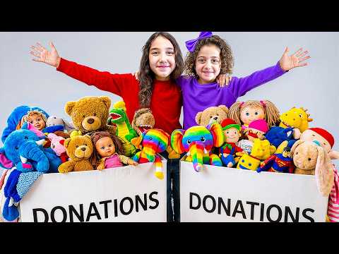 Sierra and Rhia donate their toys to make other kids happy