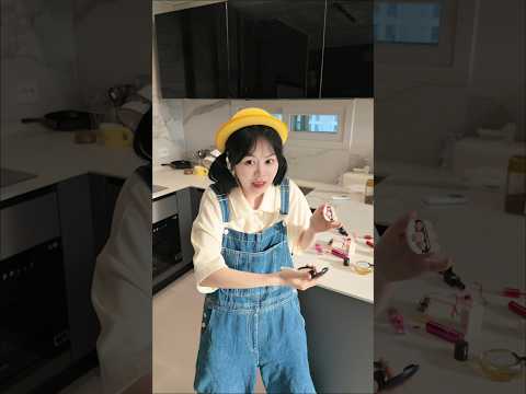하나님 제가 하늘을 날 수 있게 해 주세요🙏🐥God please let me fly in the sky #funny #Teamyellowhat