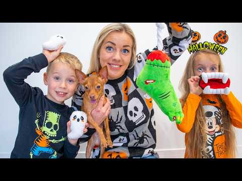 Halloween party for a puppy with Gaby and Alex