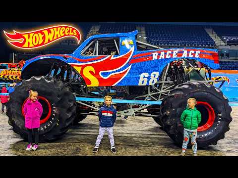 Hot Wheels Monster Trucks with Gaby and Alex