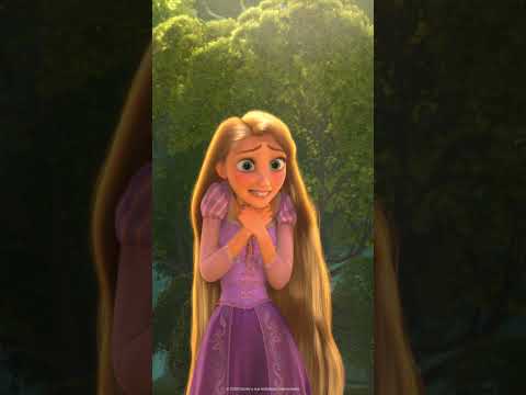 Rapunzel sale de su castillo y se maravilla con el mundo exterior 👸🏼🏰