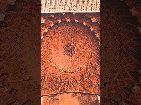 بازار قیصریه اصفهان #اصفهان#ایران#بازار#iran#isfahan#میدان_نقش_جهان#architecture #persian