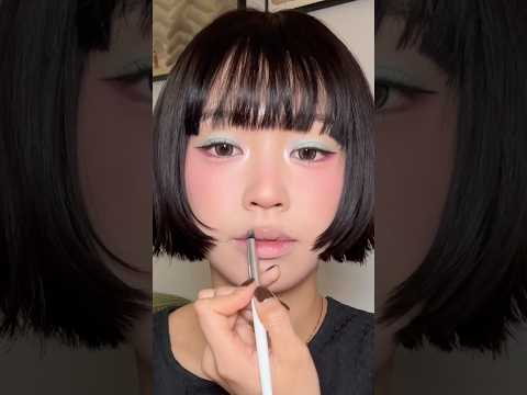 잊고 있던 팔레트 부활시켜서 메이크업하기 🦕