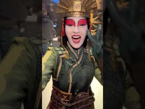 Turning into a Kyoshi Warrior in 3, 2... 🪭 #AvatarTheLastAirbender #Netflix