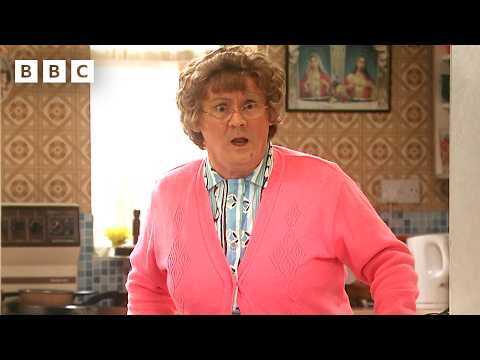 Mrs Brown Thinks Her Family Want Rid of Her - BBC