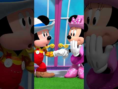 ¡Bienvenidos a la granja de Mickey! 🚜🐤