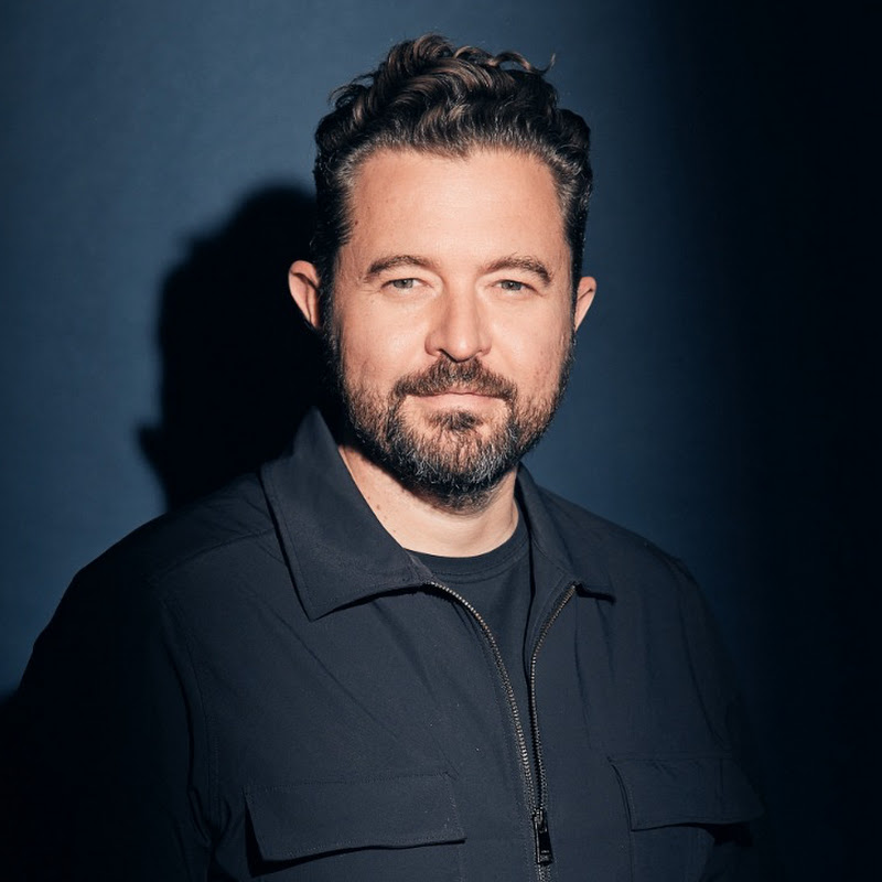 Daniel Priestley YouTube channel avatar
