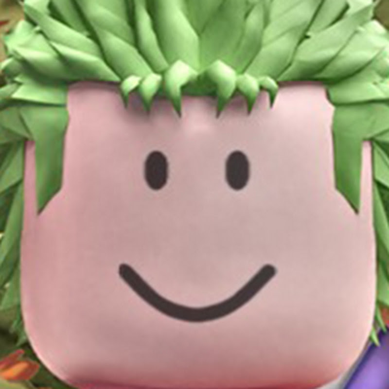 luanphan roblox YouTube channel avatar